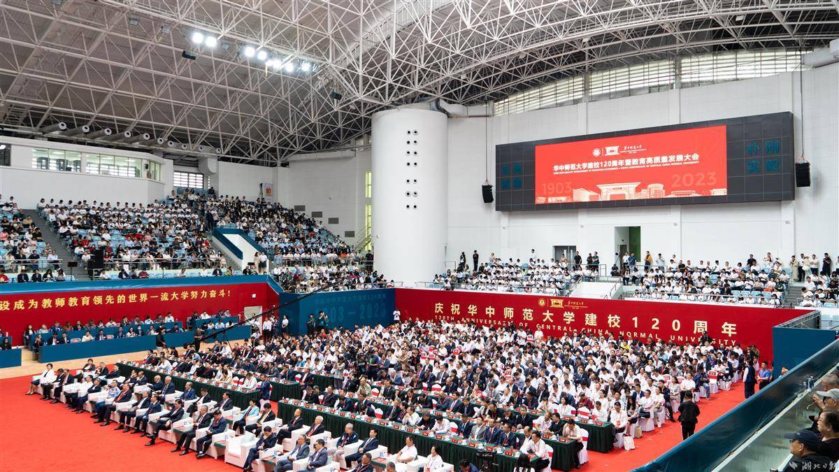 一块棋牌正正方